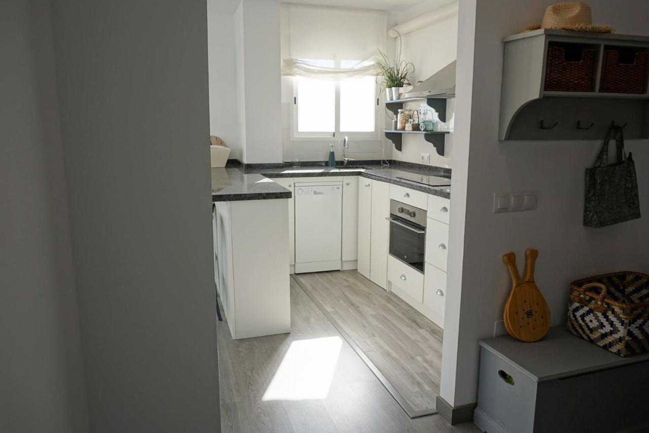 Wintowinrentals Amazing Apartment With Sea View Malaga Exterior photo